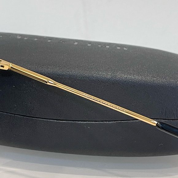 Stephane Christian Bunker - Picture 2 of 3